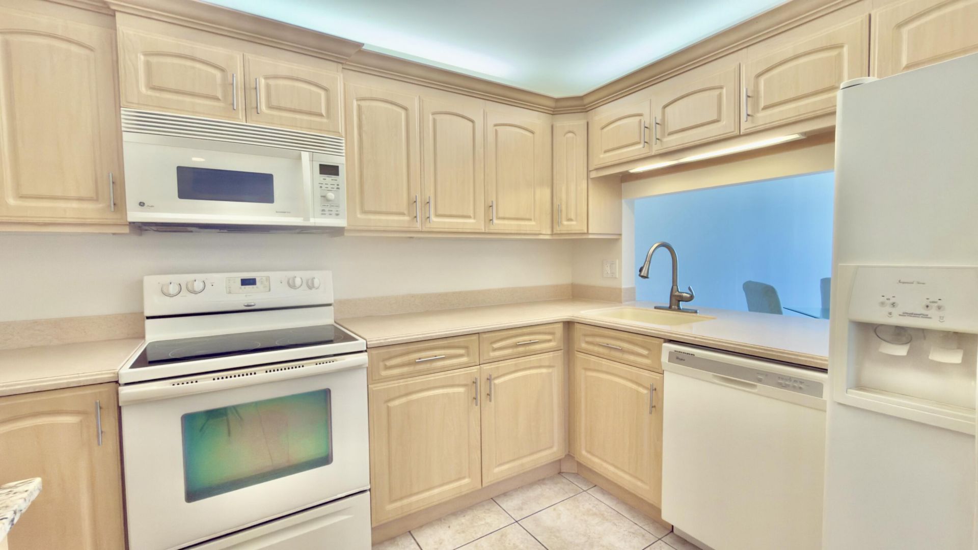 9311 Orange Grove Drive, Unit 402, Davie, FL 33324 Photo