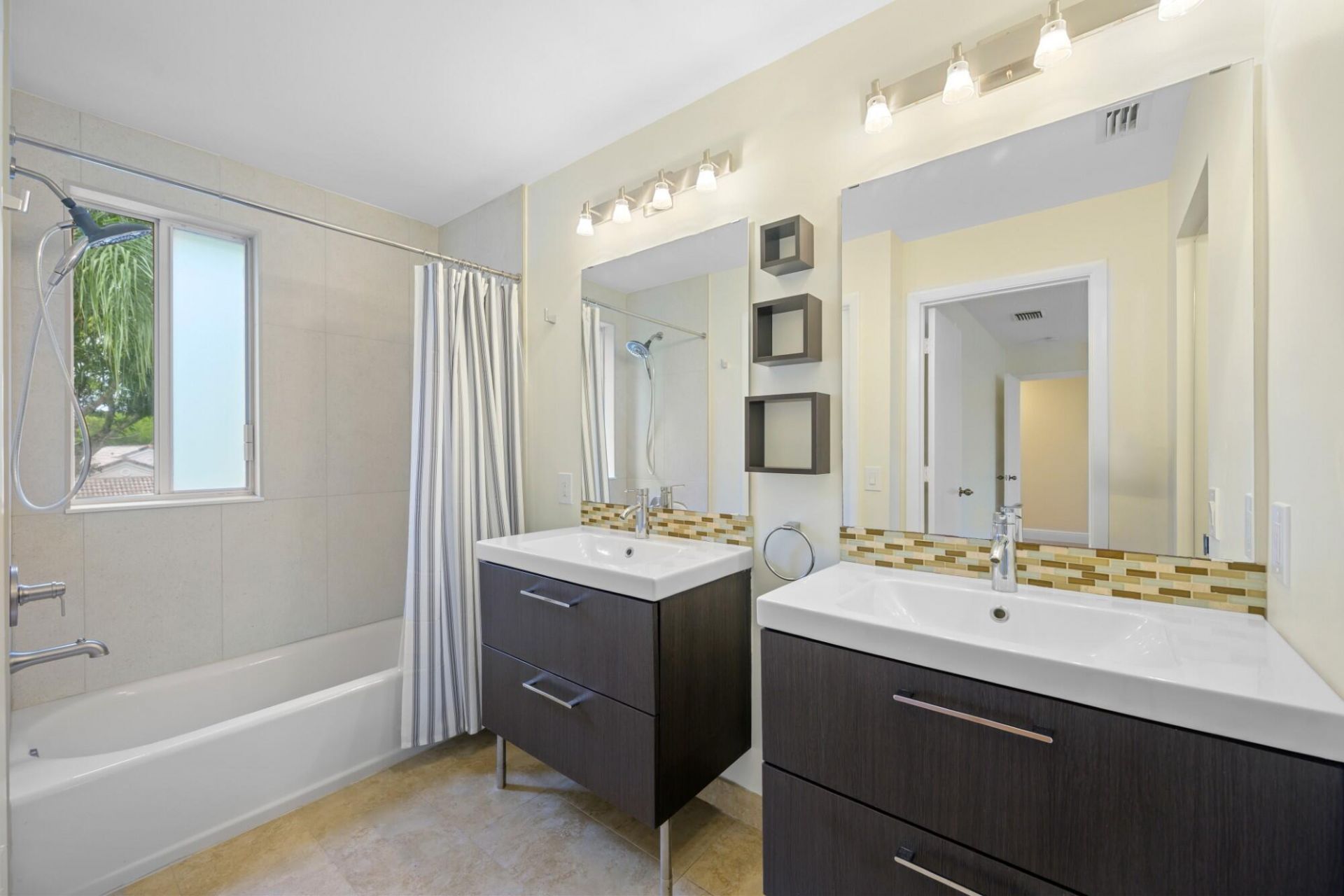 4434 Mahogany Ridge Drive, Weston, FL 33331 Photo