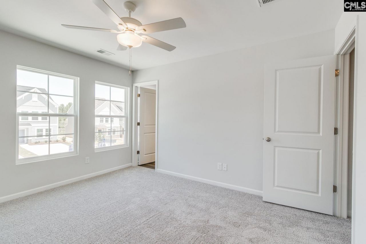 3085 Harborview Drive Photo 14