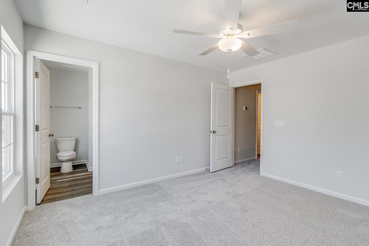 3085 Harborview Drive Photo 15