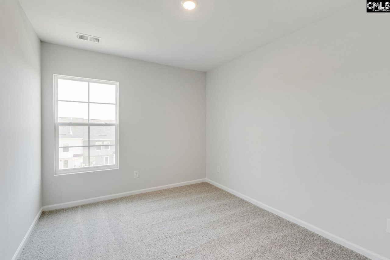 3085 Harborview Drive Photo 19