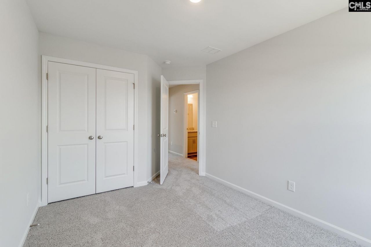 3085 Harborview Drive Photo 20