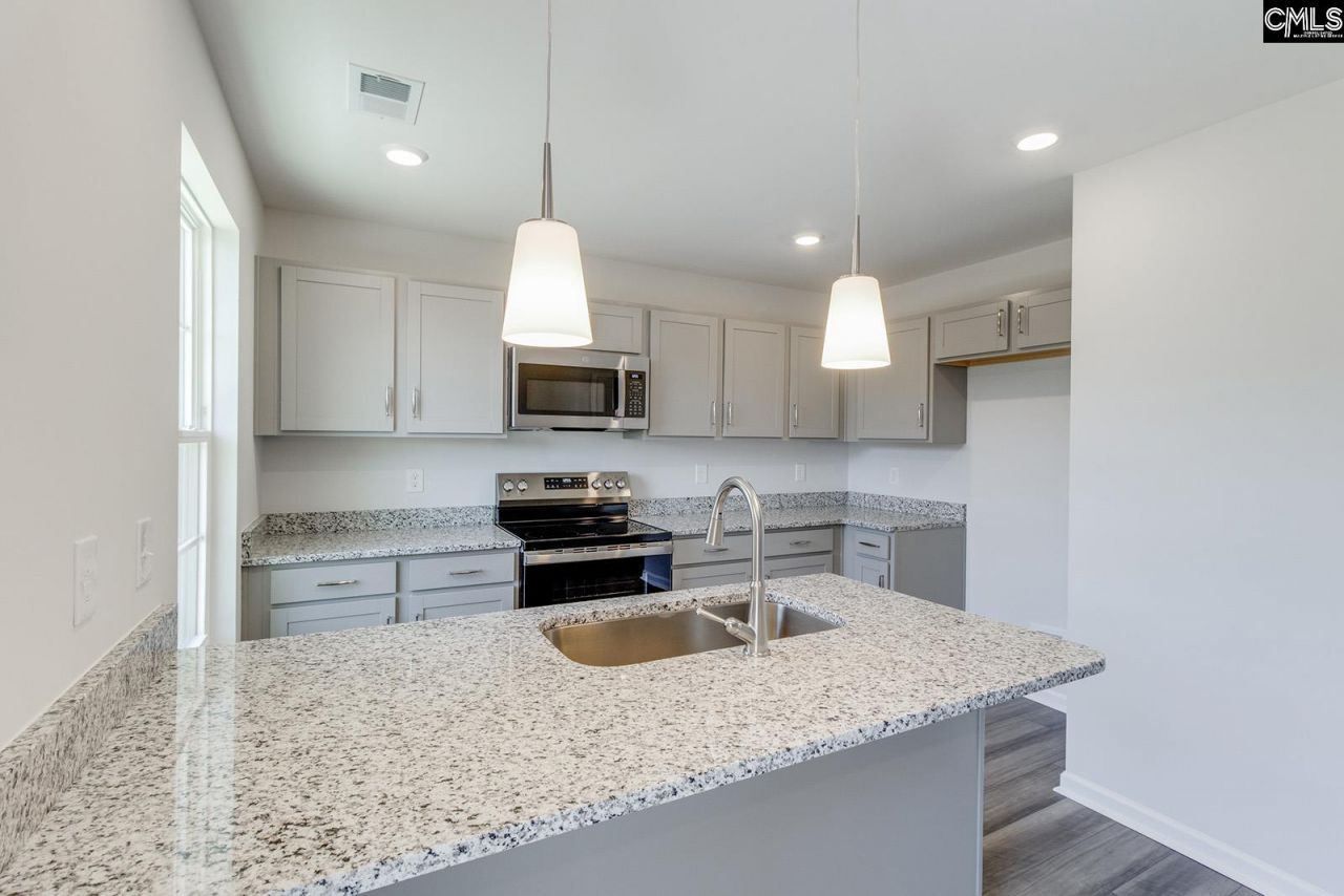 3085 Harborview Drive Photo 7