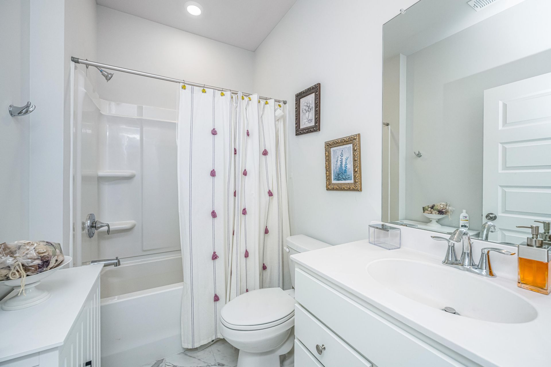 1146 Glorious Way Photo 16