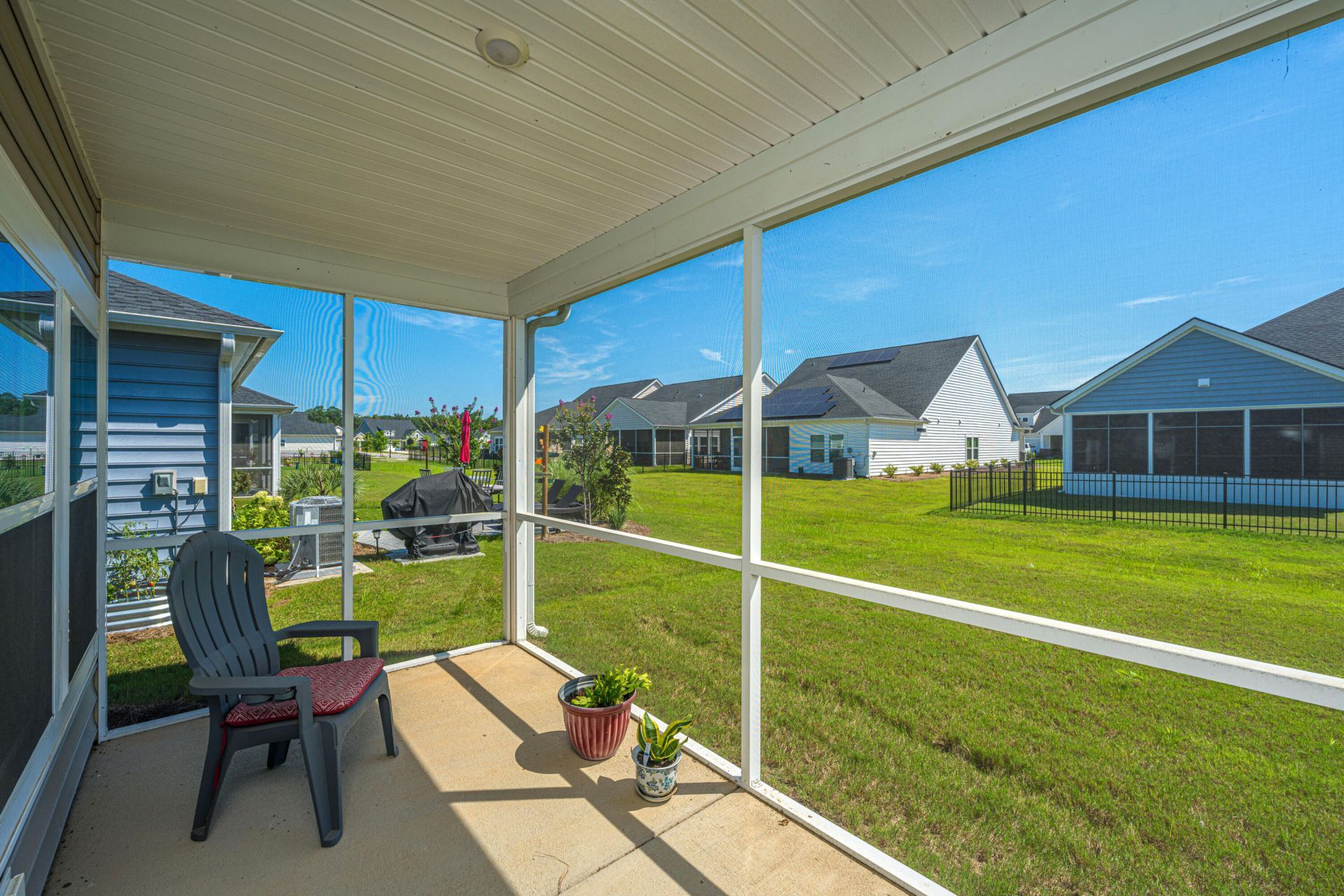 1146 Glorious Way Photo 19