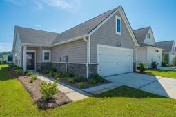 1146 Glorious Way photo 4