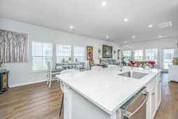 1146 Glorious Way photo 4