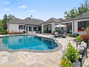 6485 Shannon Glen Drive, Tyrone Township, Mi 48430