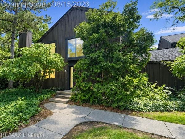 32 Haverhill Court, Ann Arbor, Mi 48105