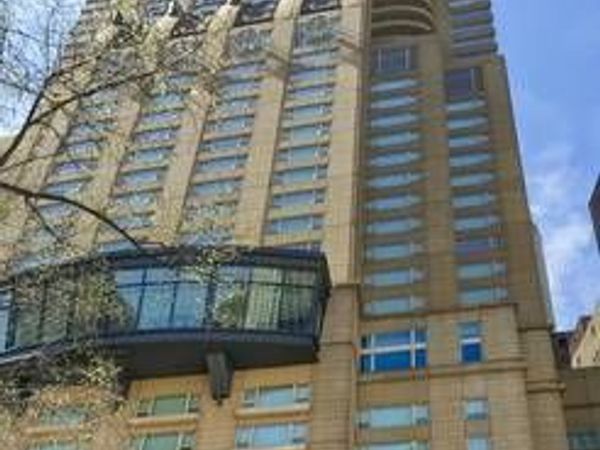 800 N Michigan Avenue, Unit 2303, Chicago, IL 60611