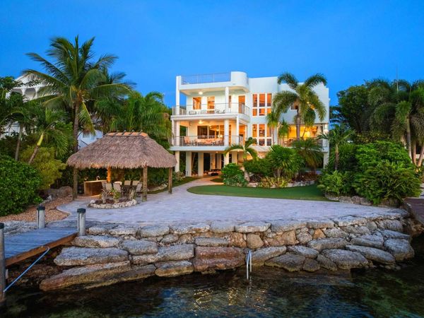 144 N Rolling Hill Road, ISLAMORADA, FL 33036