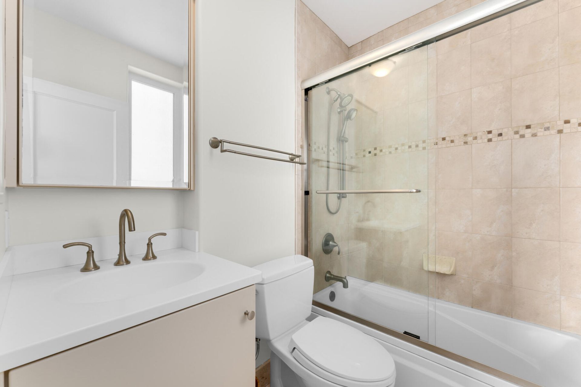 144 N Rolling Hill Road, Islamorada, FL 33036 Photo