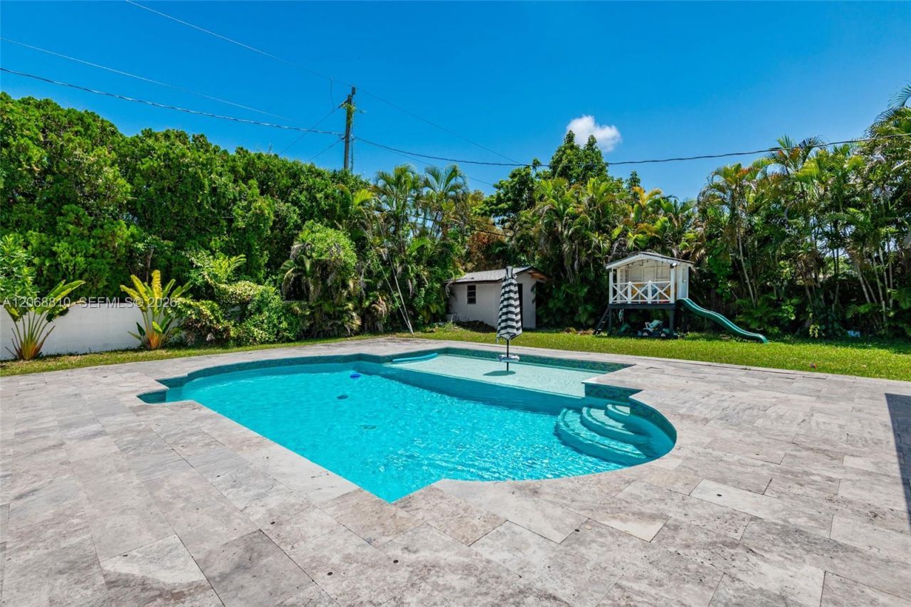 18145 SW 95th Ct , Palmetto Bay, FL 33157 Photo