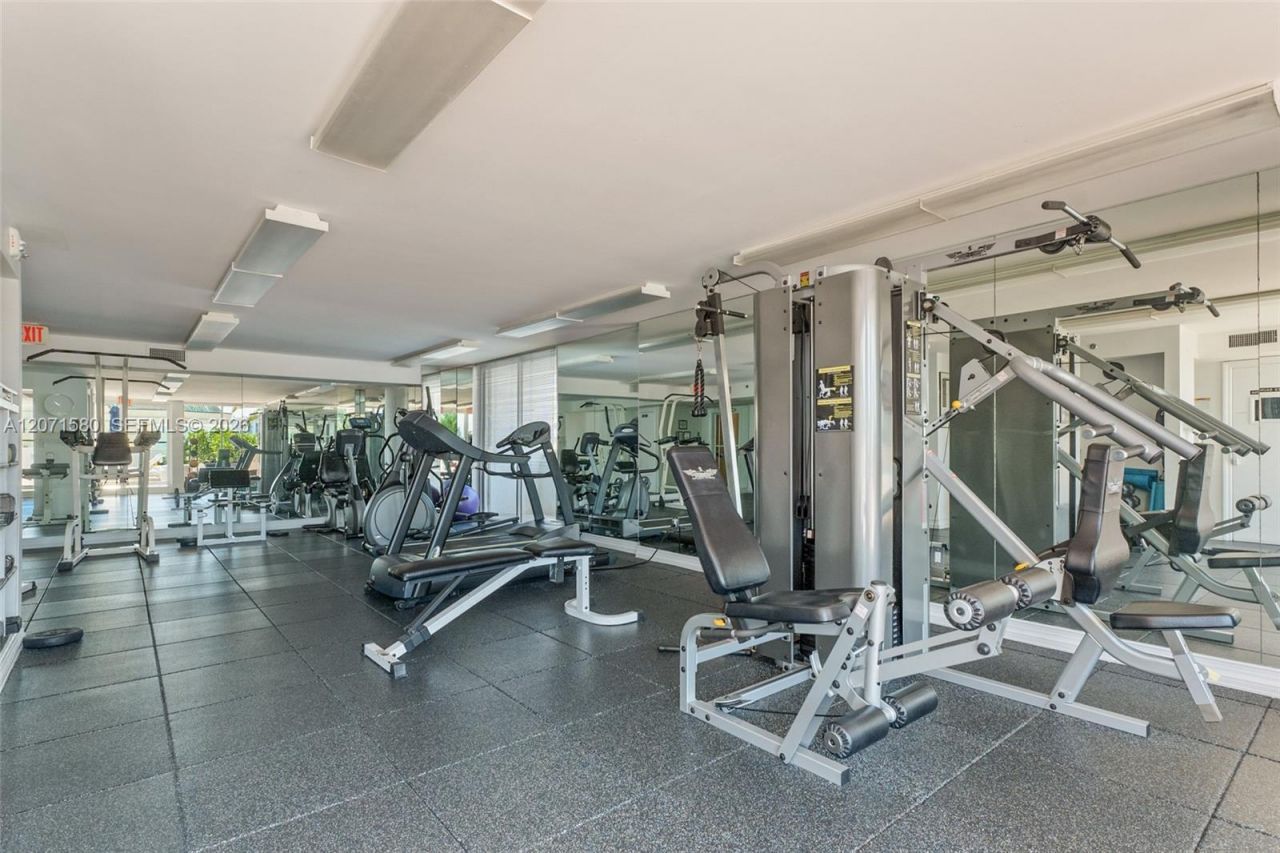 1775 Washington Ave, Unit 5D, Miami Beach, FL 33139 Photo