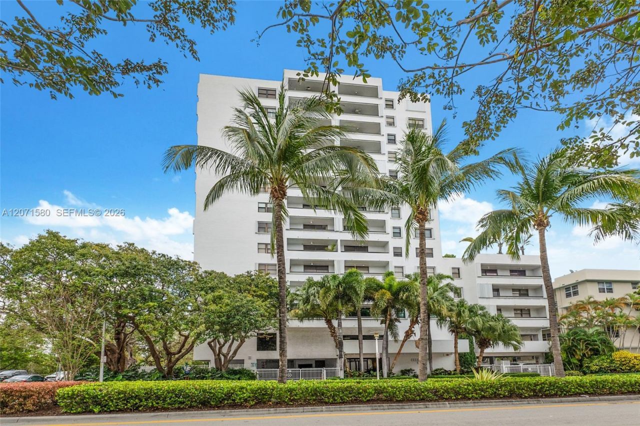 1775 Washington Ave, Unit 5D, Miami Beach, FL 33139 Photo