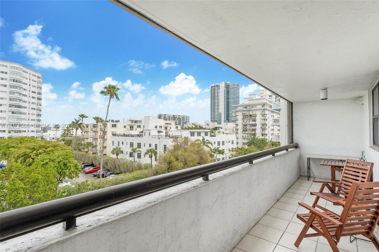 1775 Washington Ave, Unit 5D, Miami Beach, FL 33139 Photo