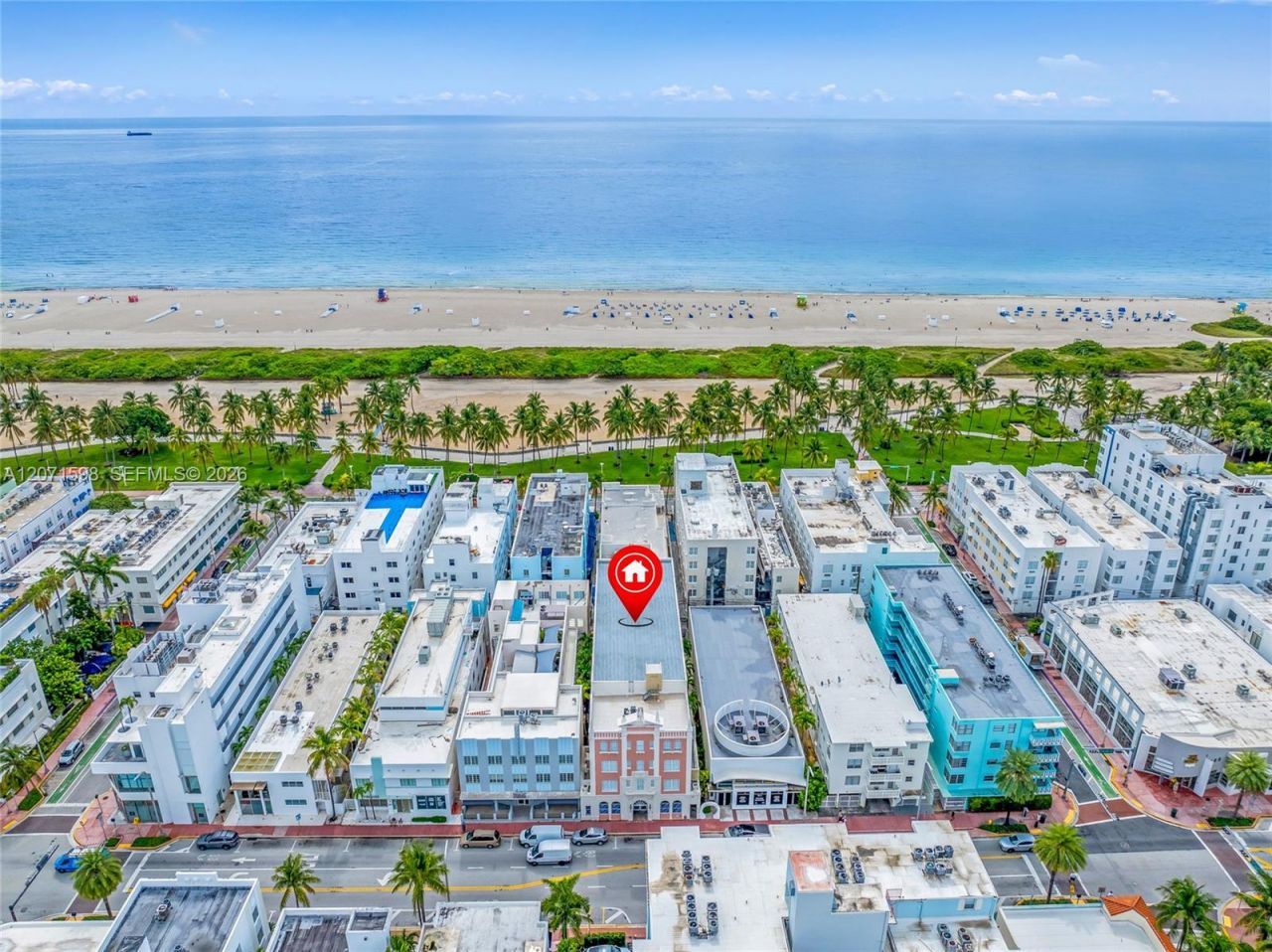 727 Collins Ave , Miami Beach, FL 33139 Photo