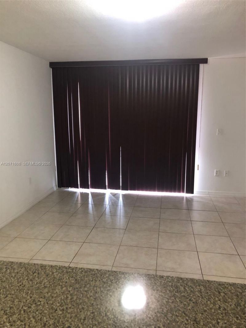 218 NW 12th Ave , Unit 802, Miami, FL 33128 Photo