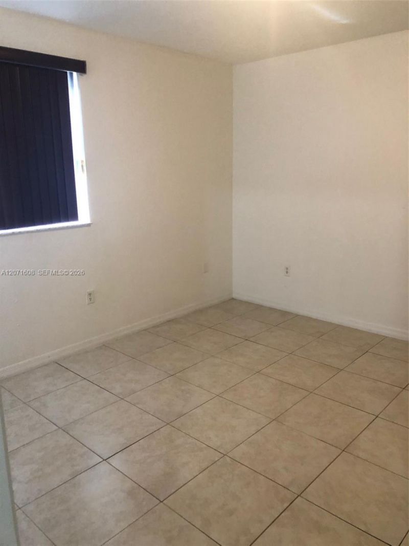 218 NW 12th Ave , Unit 802, Miami, FL 33128 Photo