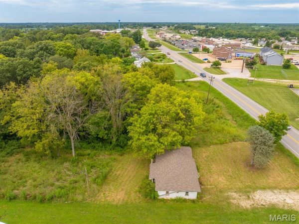 4032 E Highway 47 , Winfield, MO 63389