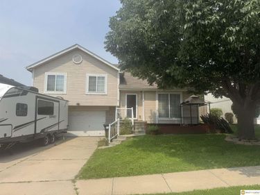 7714 Fillmore Street, Omaha, NE 68122