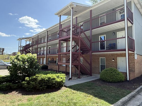 4138 Cresthill DR , Unit 20, Roanoke, VA 24018