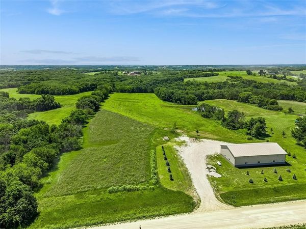 2852 260th Street, St Charles, IA 50240