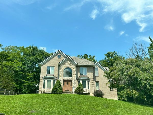 1826 Chapel Woods Drive, Batavia Twp, OH 45103