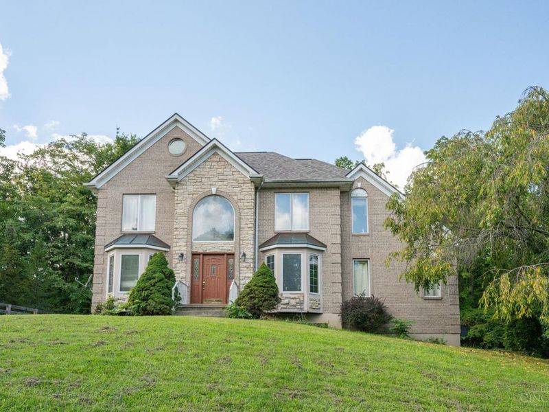 1826 Chapel Woods Drive, Batavia Township, OH 45103 Photo 2