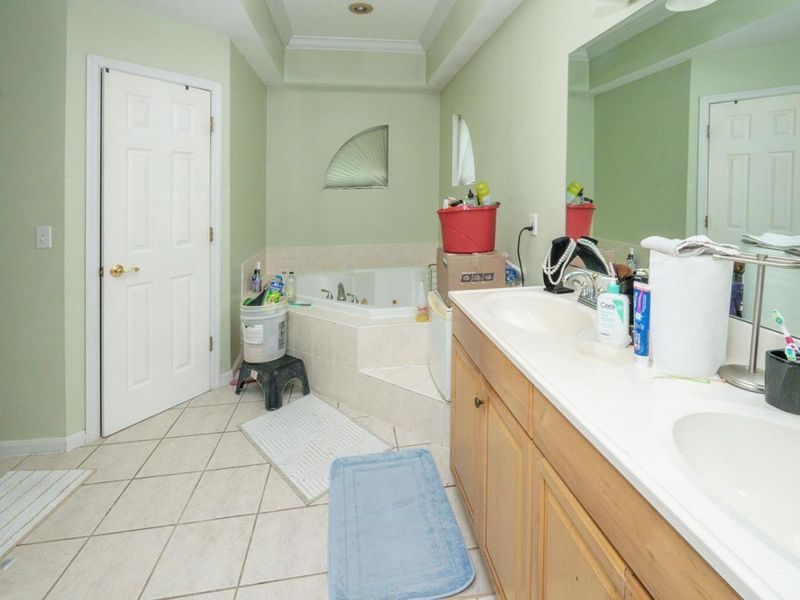 1826 Chapel Woods Drive, Batavia Township, OH 45103 Photo 25