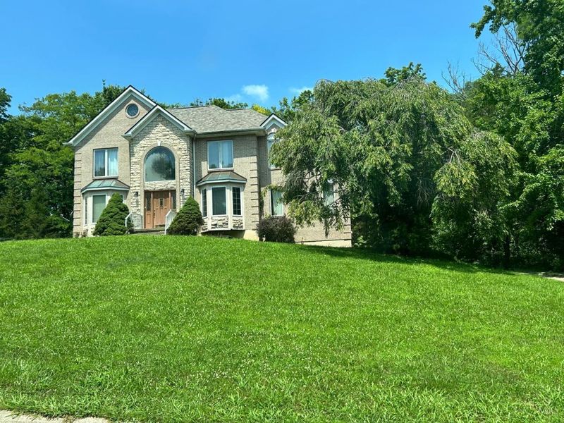 1826 Chapel Woods Drive, Batavia Township, OH 45103 Photo 4
