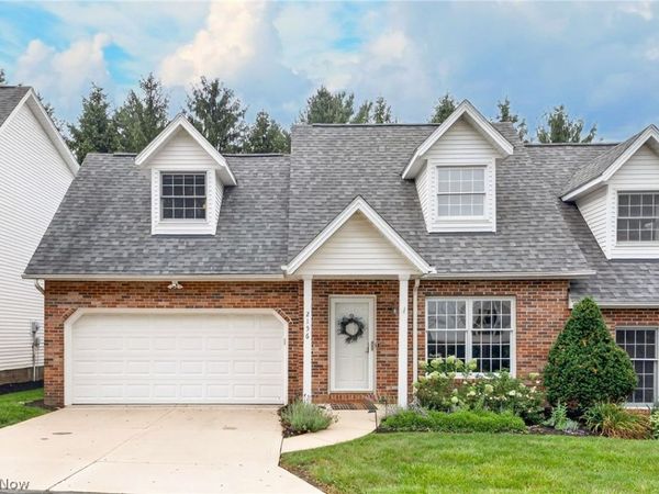 2156 Jennifer Street , Akron, OH 44313