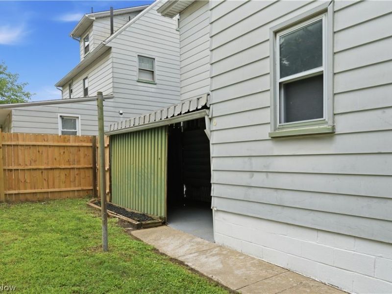 521 Cambridge Avenue, Youngstown, OH 44502 Photo 6