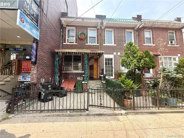 816 53rd Street , Brooklyn, NY 11220