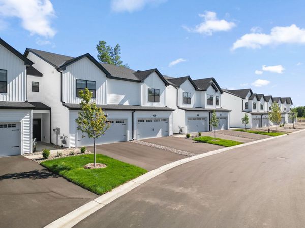 1056 130th Court E, Rosemount, MN 55068