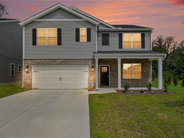 6585 Clark Creek Trail , Whitsett, NC 27377
