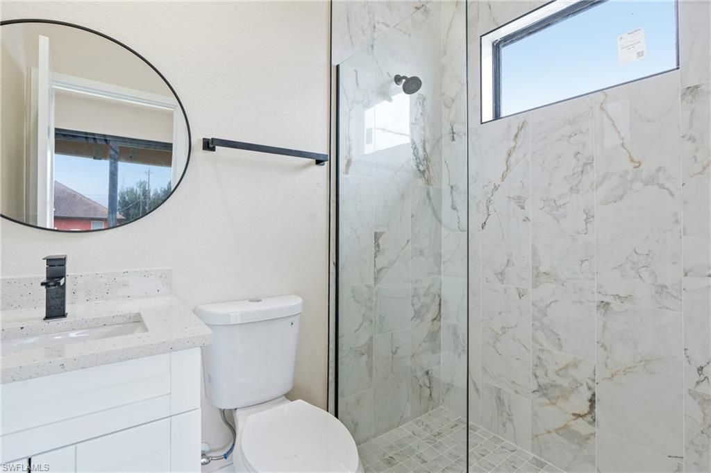 2704 37th St Sw, Lehigh Acres, FL 33976 Photo