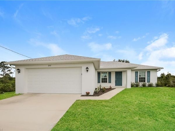 2915 66th ST W, LEHIGH ACRES, FL 33971