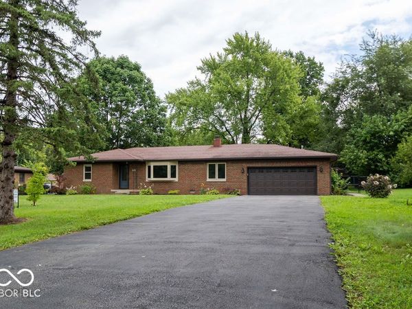4435 Chatham Place , Indianapolis, IN 46226