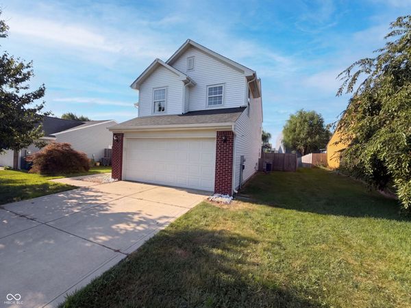 1349 Fiesta Drive , Franklin, IN 46131