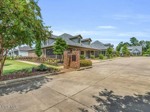 19 Riddle Run, Starkville, MS 39759
