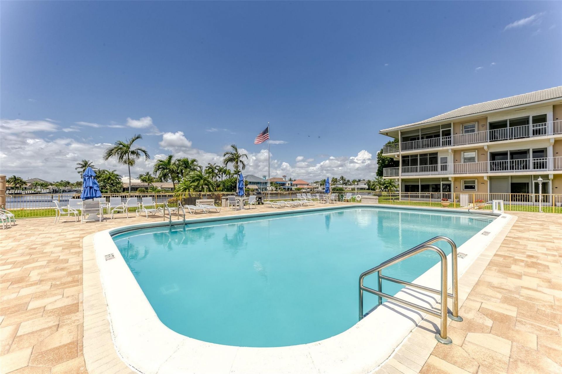745 SE 19th Avenue, Unit 136, Deerfield Beach, FL 33441 Photo