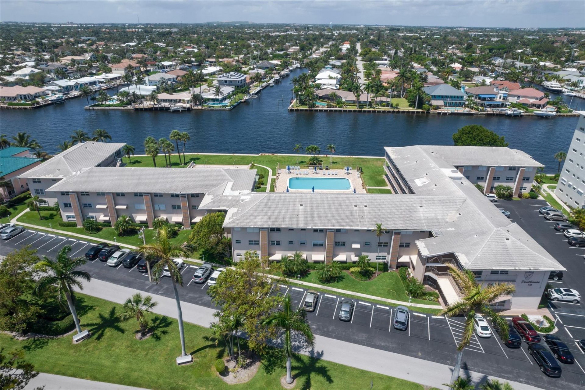 745 SE 19th Avenue, Unit 136, Deerfield Beach, FL 33441 Photo
