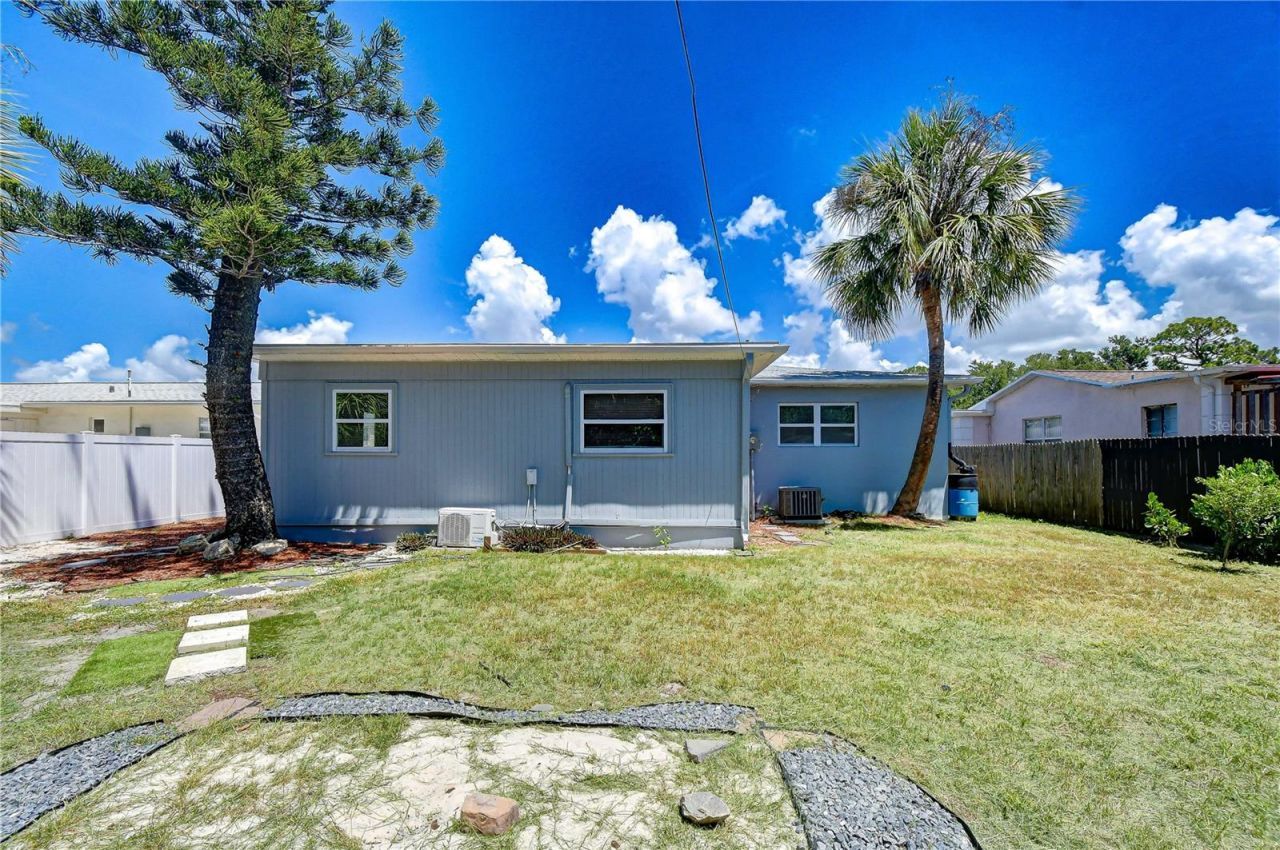 5634 9th Avenue N, Saint Petersburg, FL 33710 Photo