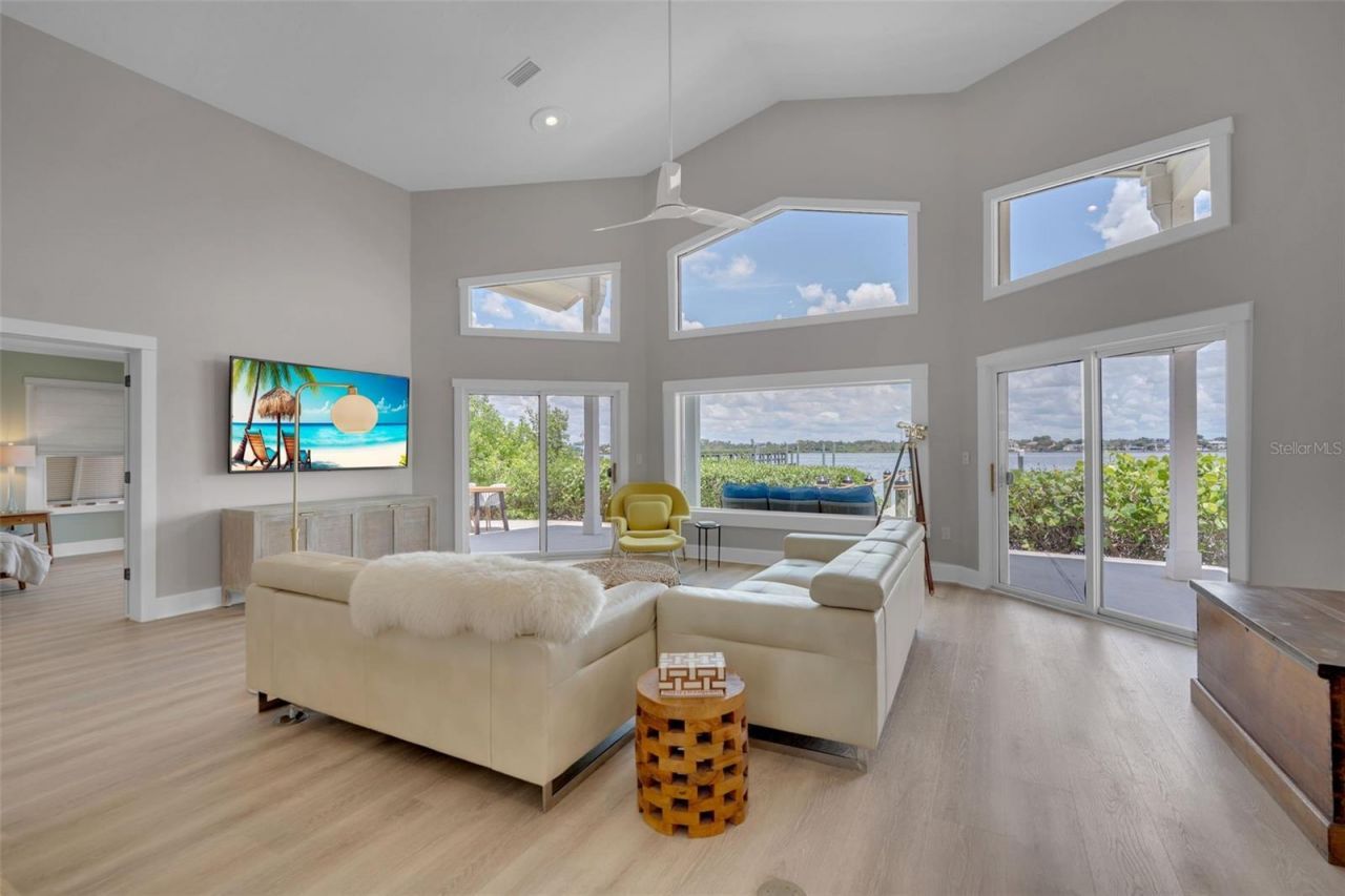 1275 Port Lane, Sarasota, FL 34242 Photo