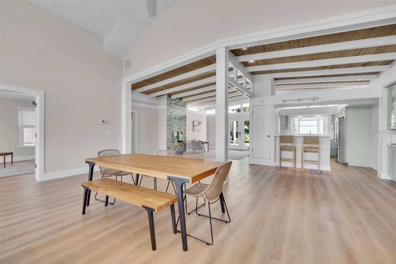 1275 Port Lane, Sarasota, FL 34242 Photo