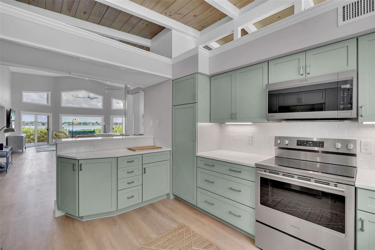 1275 Port Lane, Sarasota, FL 34242 Photo