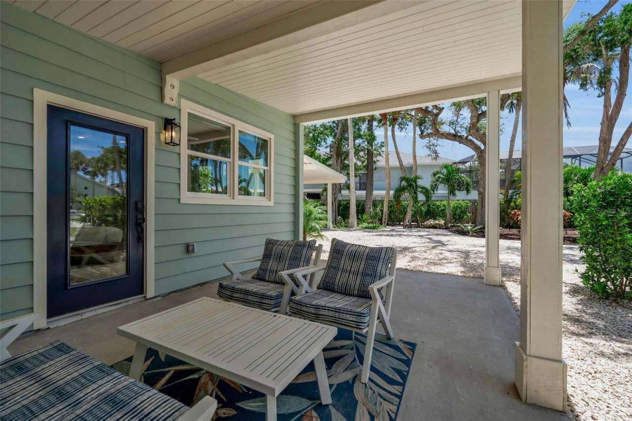 1275 Port Lane, Sarasota, FL 34242 Photo