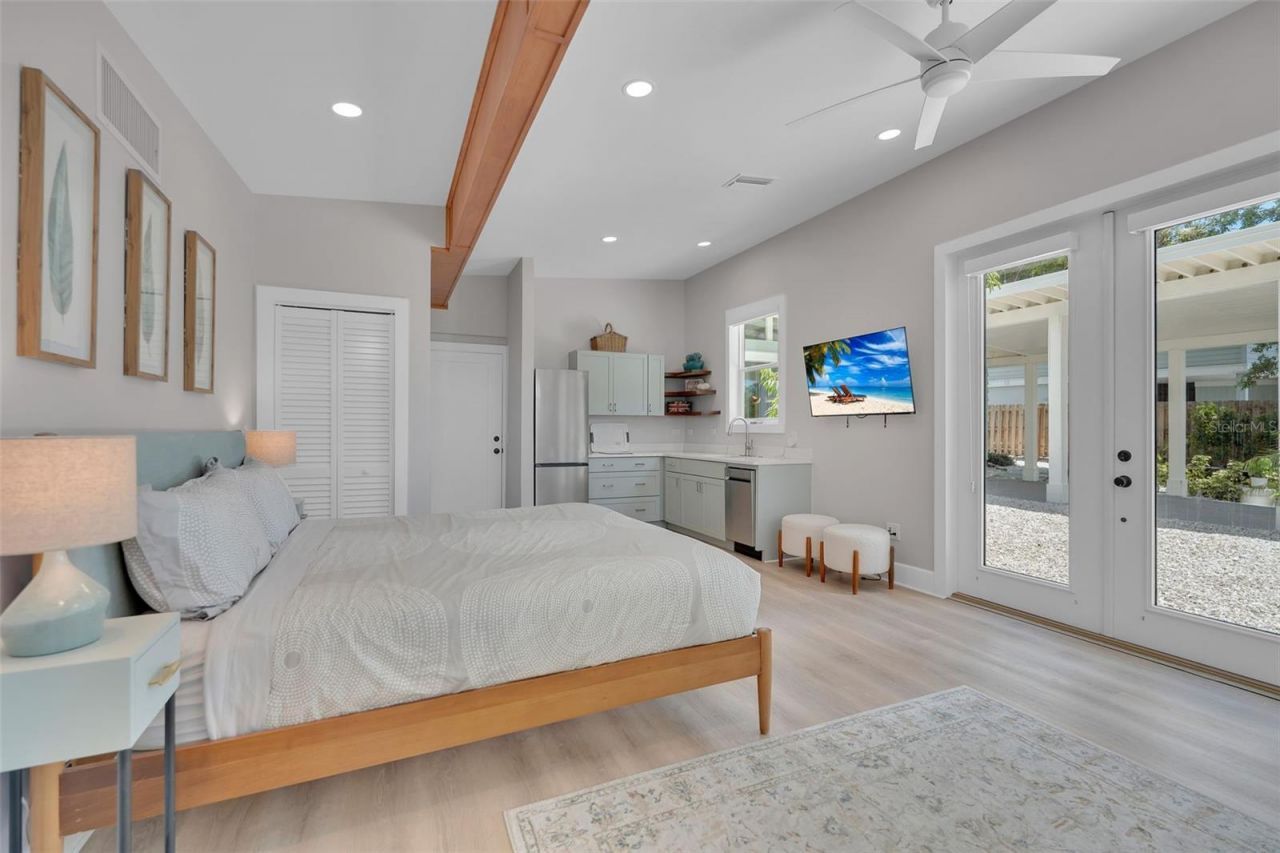 1275 Port Lane, Sarasota, FL 34242 Photo
