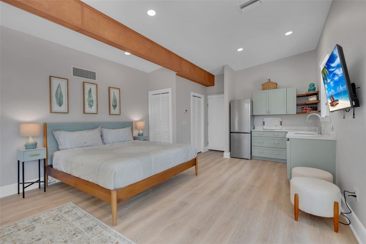 1275 Port Lane, Sarasota, FL 34242 Photo